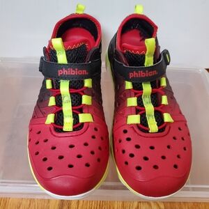 Made 2 Play Phibian Sneaker Sandal Water  Shoe